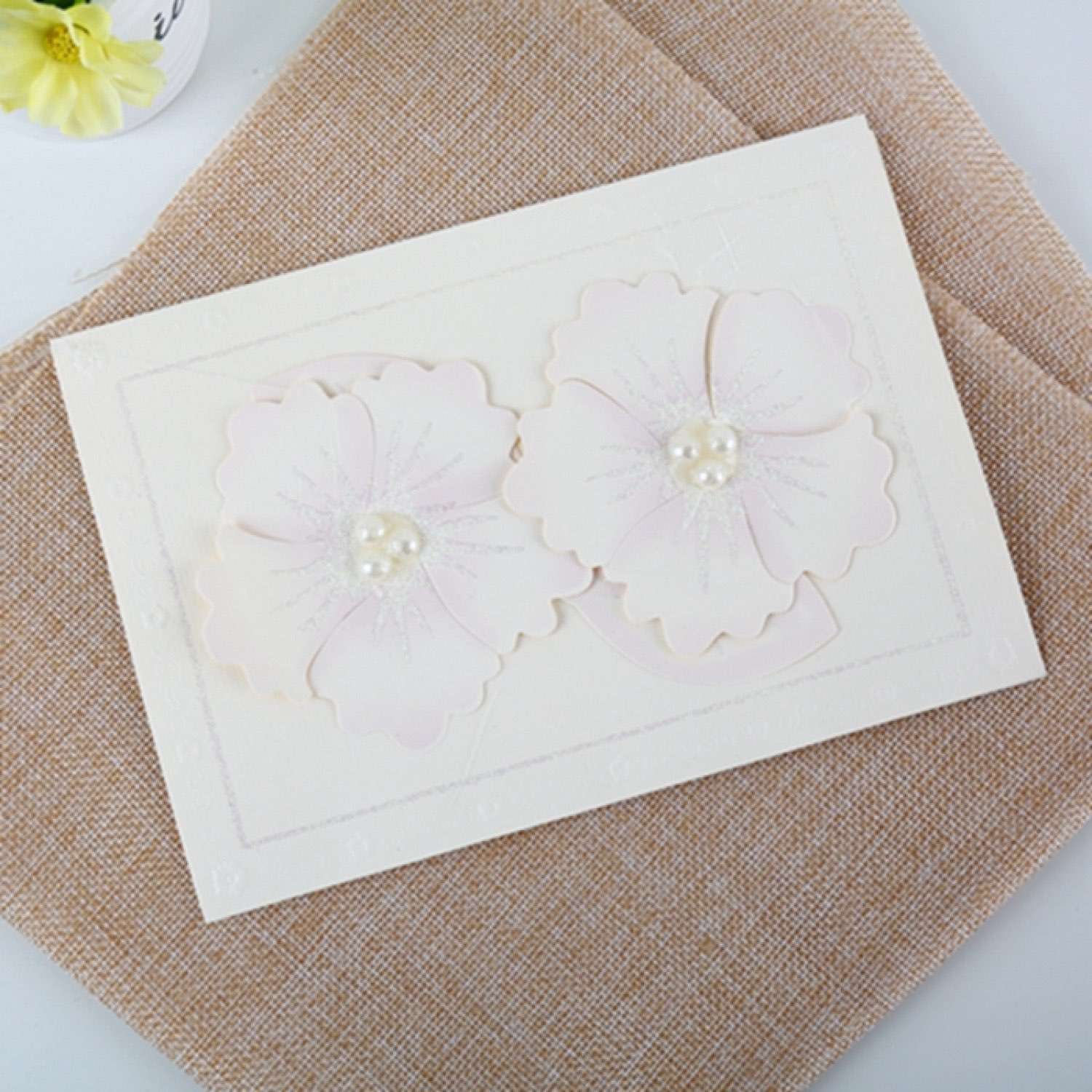 Beautiful Invitation Card Customized Flower Wedding Card with Hand Bag