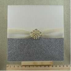 Glitter Invitation Card Greeting Card Customized Wedding Invitation with Buckle Decoration 